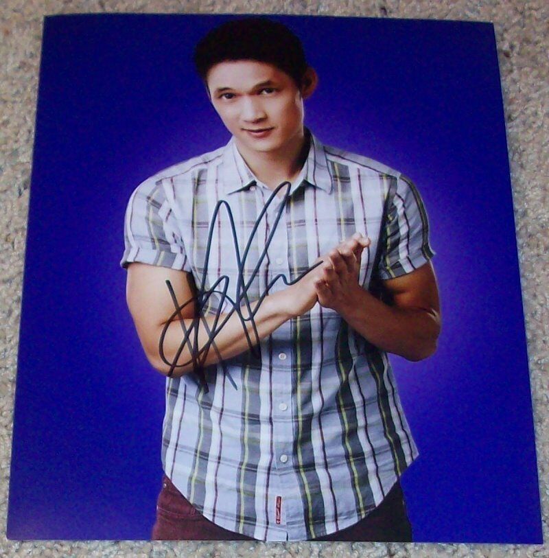 HARRY SHUM JR. SIGNED AUTOGRAPH GLEE CRAZY RICH ASIANS 8x10 Photo Poster painting C w/PROOF