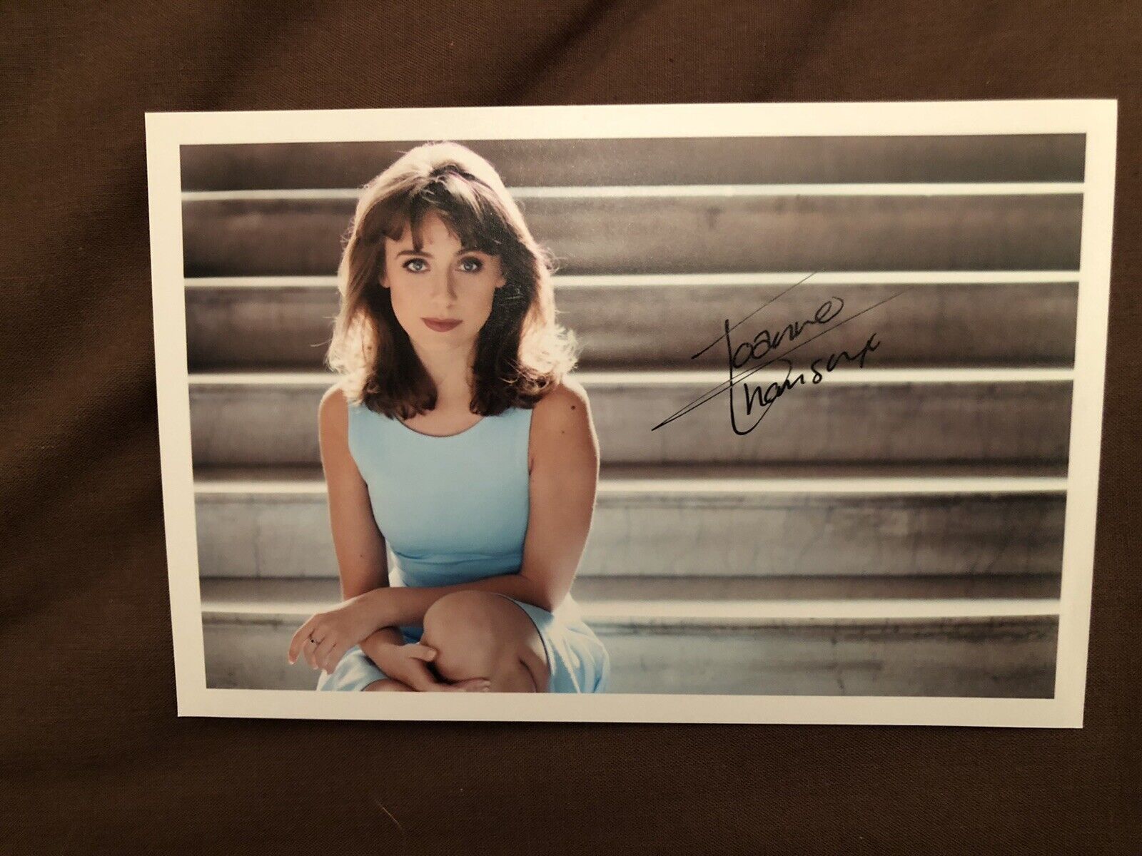 JOANNE THOMSON (THE VICTIM) SIGNED Photo Poster painting