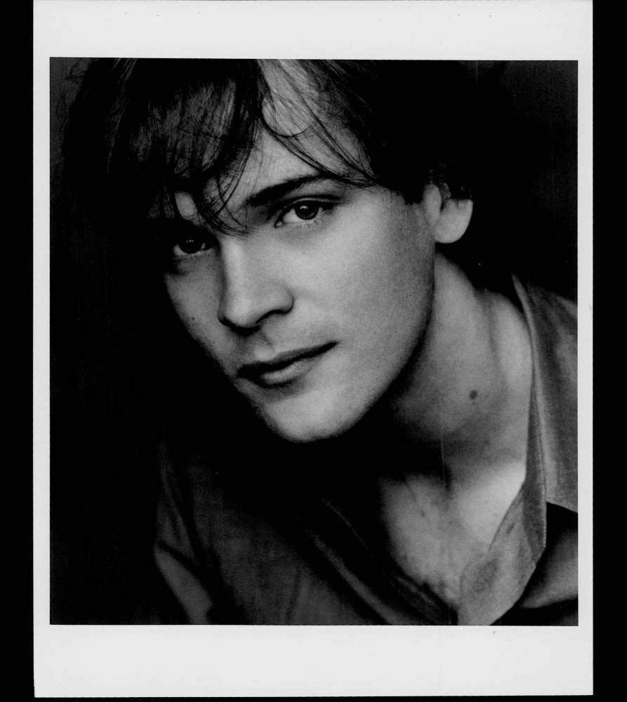 PETER SARSGAARD - 8x10 Headshot Photo Poster painting w/ Resume - Boys Don't Cry