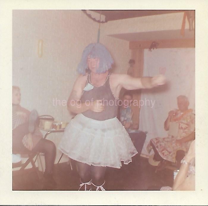 DRAG PARTY Man FOUND Photo Poster painting ColorOriginal Snapshot VINTAGE 09 15