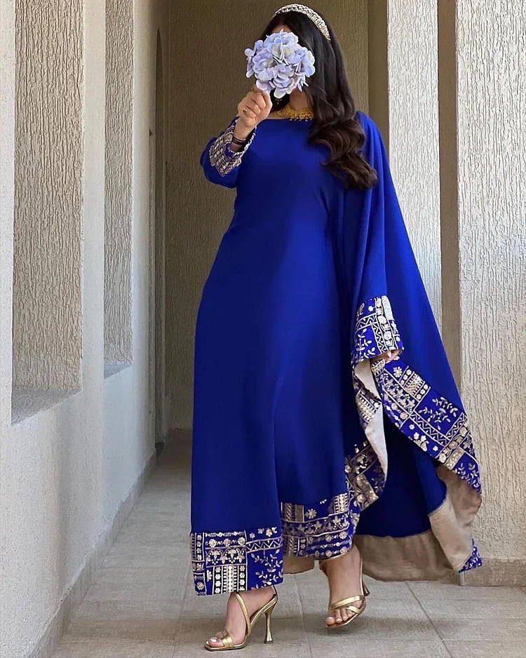Women's Round Neck Long Sleeve Embroidered Dress