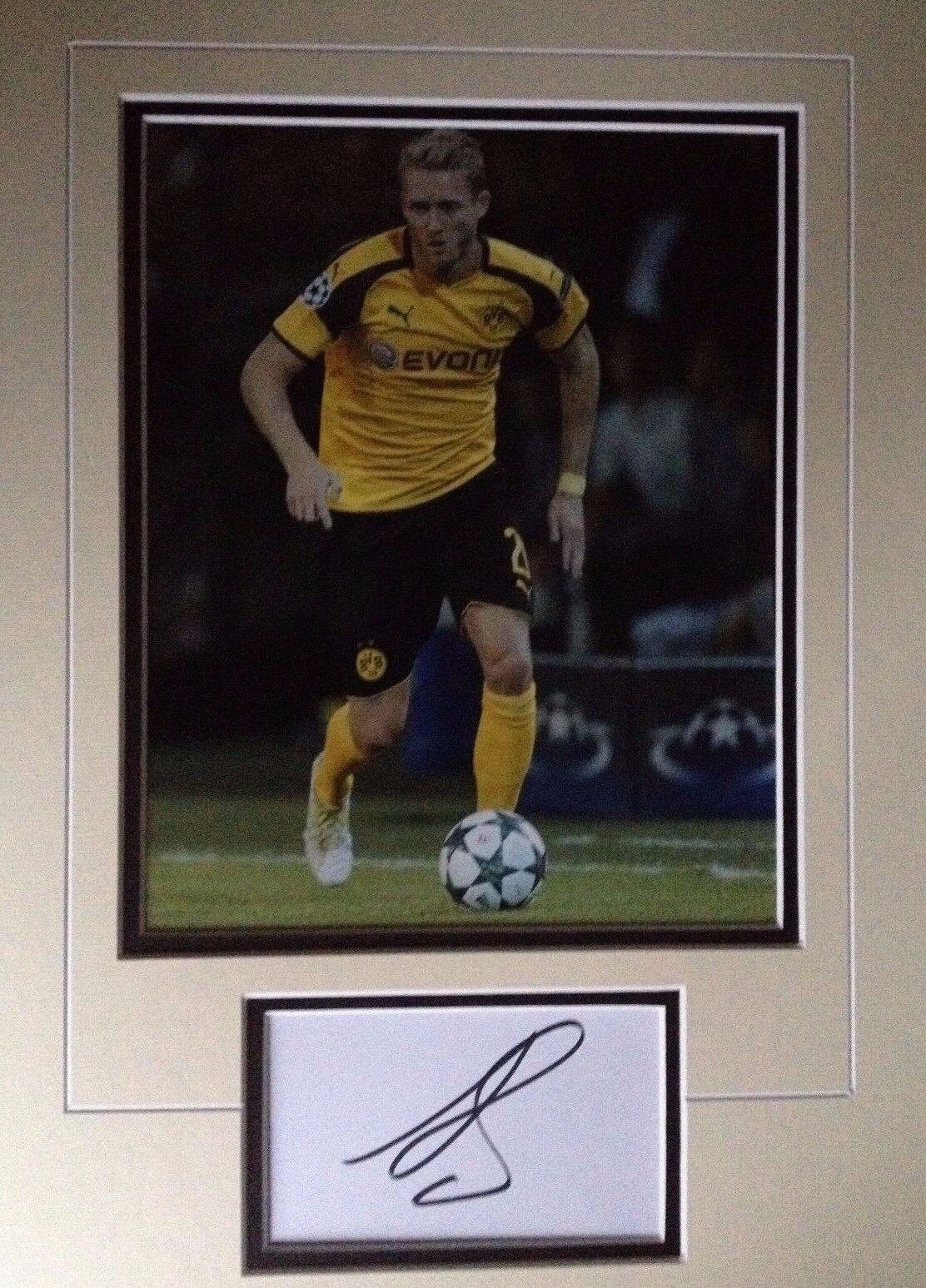 ANDRE SCHURLLE - DORTMUND FOOTBALLER - EXCELLENT SIGNED COLOUR Photo Poster painting DISPLAY