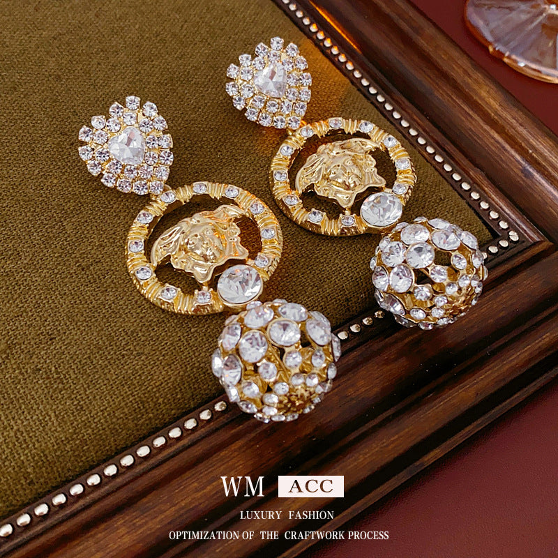 Medieval Round Geometric Heart Alloy Diamond Inlay Earrings