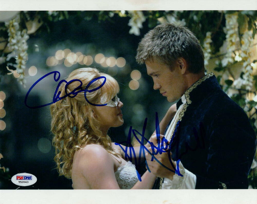 HILARY DUFF & CHAD MICHAEL MURRAY SIGNED AUTOGRAPH 8x10 Photo Poster painting - CINDERELLA PSA