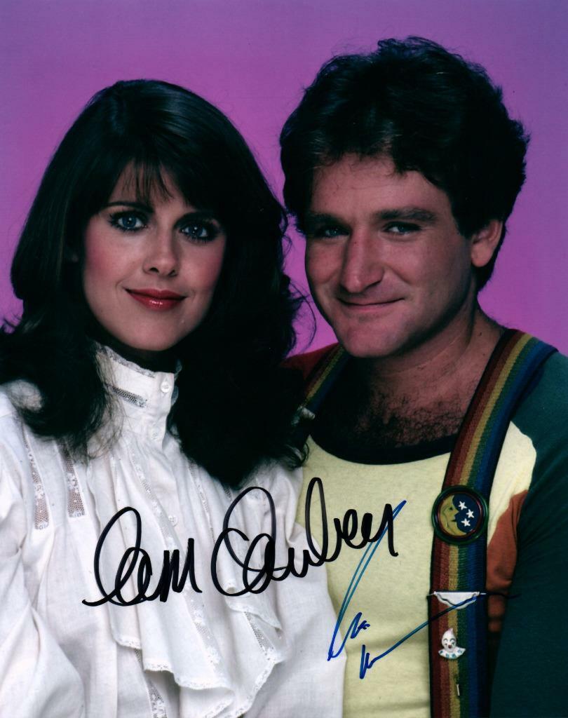 Robin Williams Pam Dawber Signed 8x10 Photo Poster painting Autographed Picture Plus COA