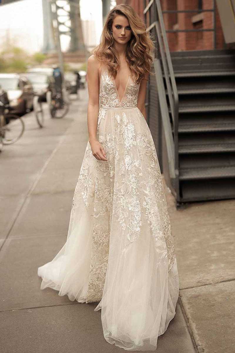 Oknass Tulle Appliques Wedding V-Neck Dress