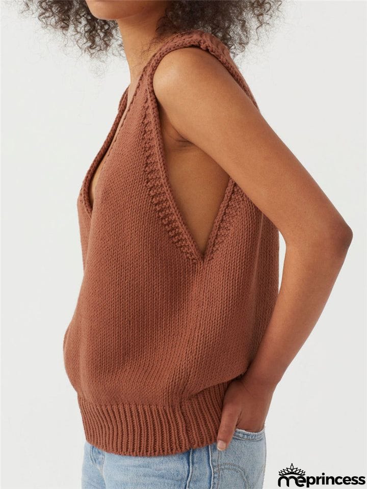 Relaxed Fit Fine Knit V Neck Ribbed Detailing Solid Color Sleeveless Sweater Vest
