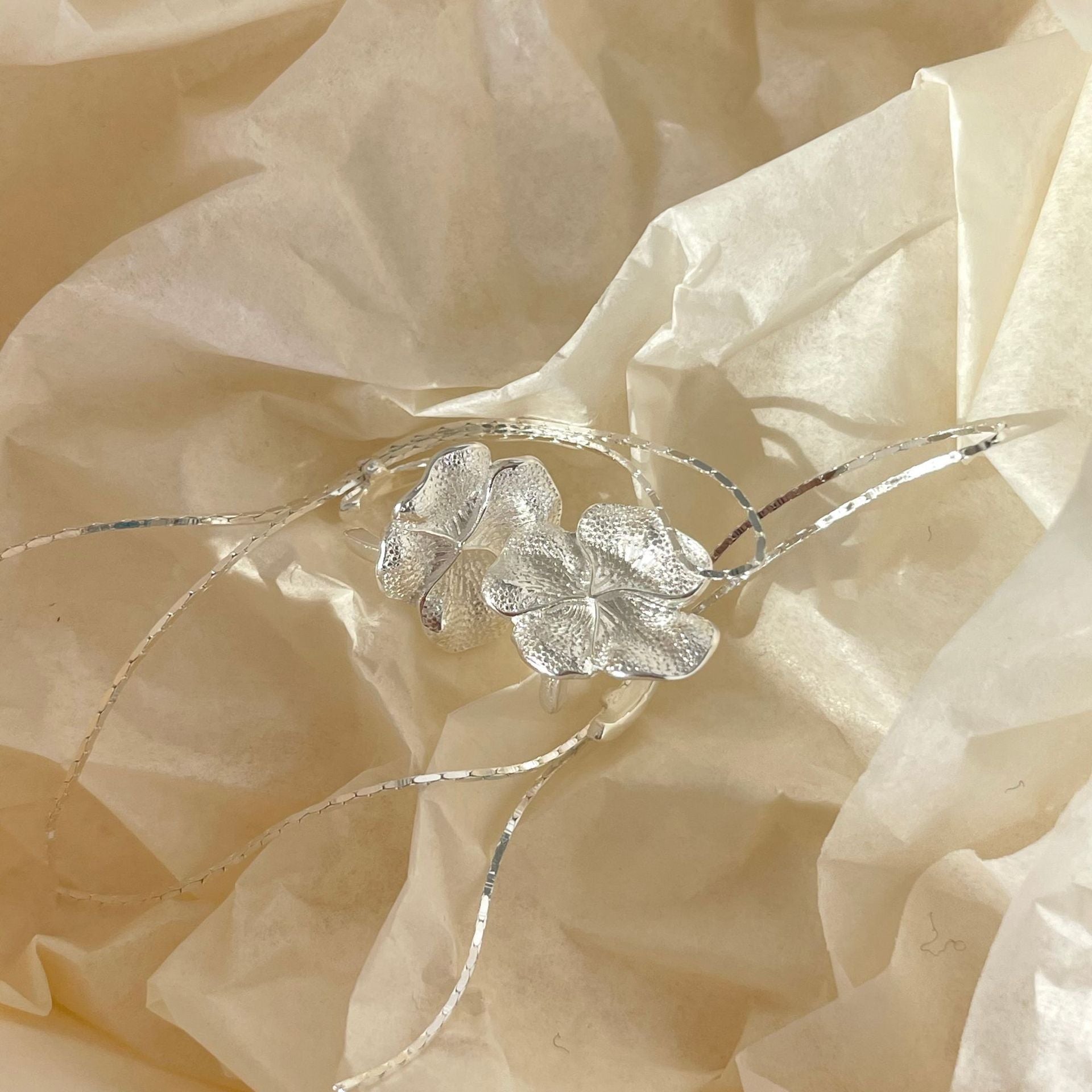 925 Sterling Silver Women Korean Flower Silver Electroplating Clip On Earrings