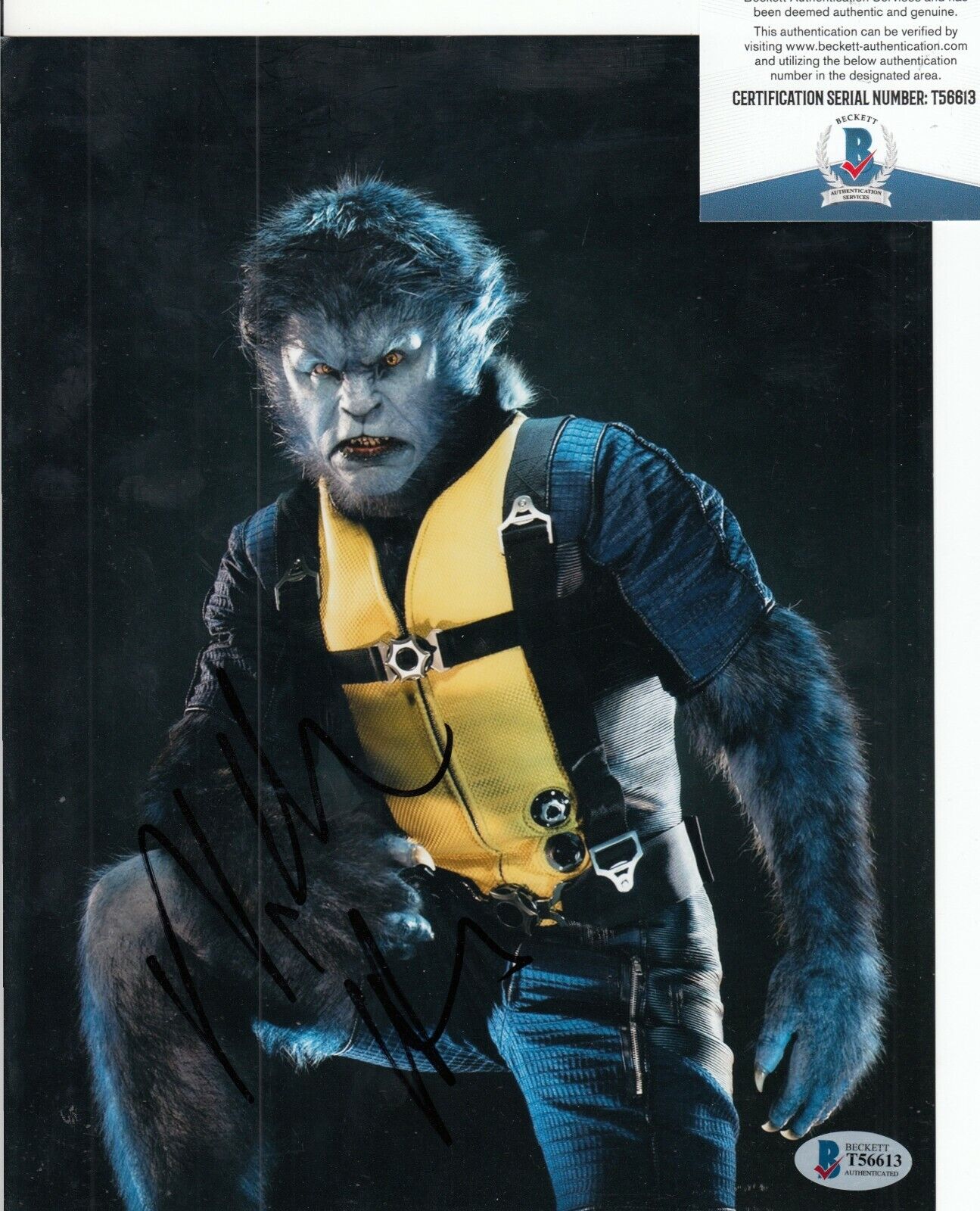 NICHOLAS HOULT signed (X-MEN) Hank/Beast Movie 8X10 Photo Poster painting BECKETT BAS T56613