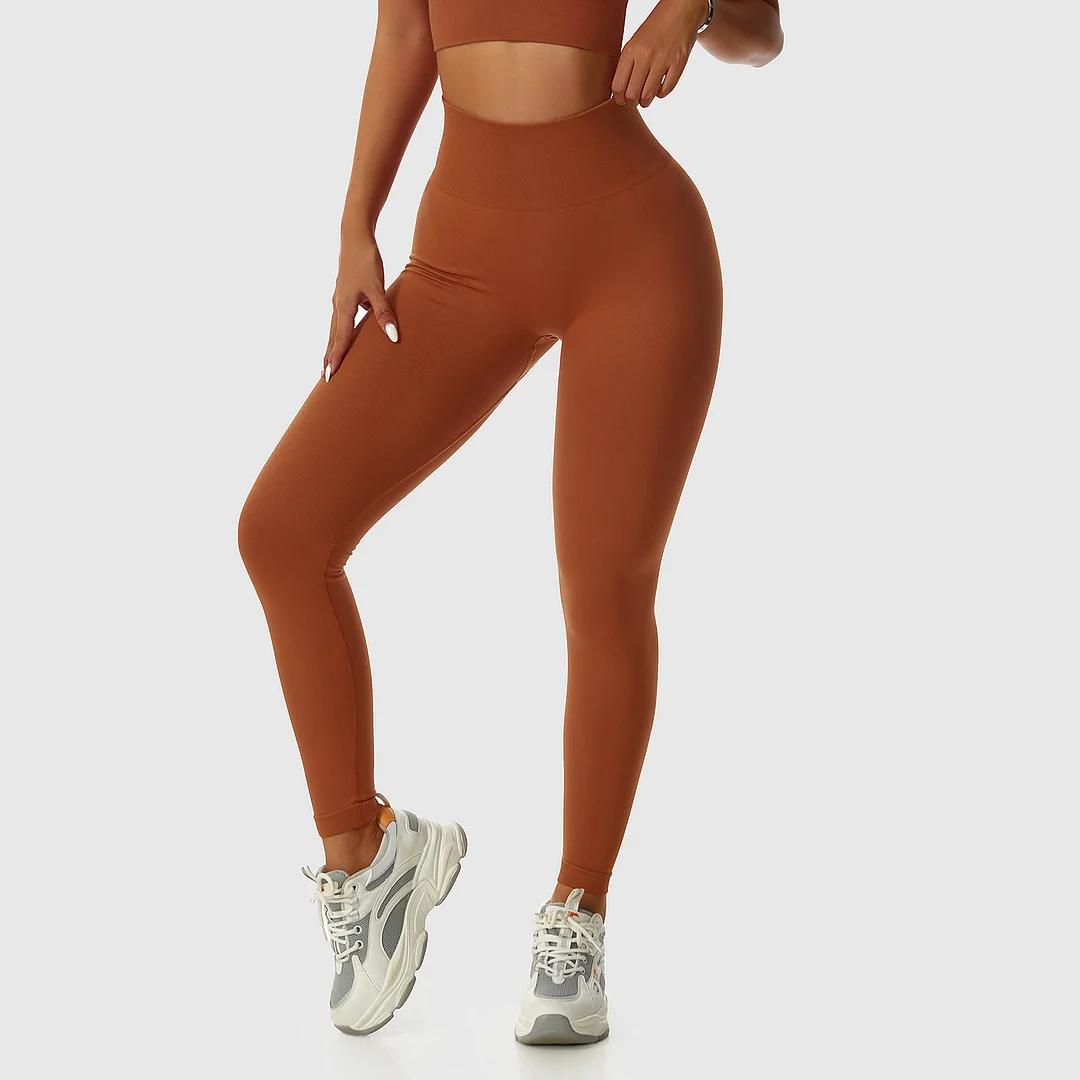 Solid color seamlessly lifts buttocks Legging