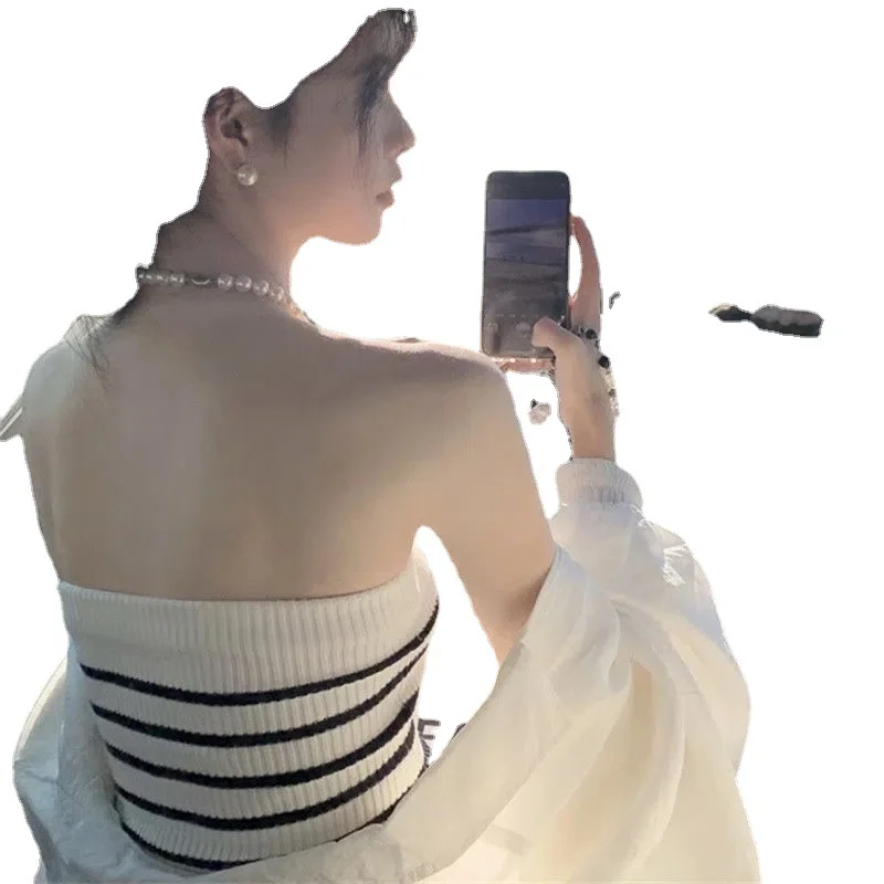 Uveng Uveng Straps With Breasts Outside The Back Wear Hottie Slings Design Feel Summer Striped Knitted Ice Silk Vest Woman