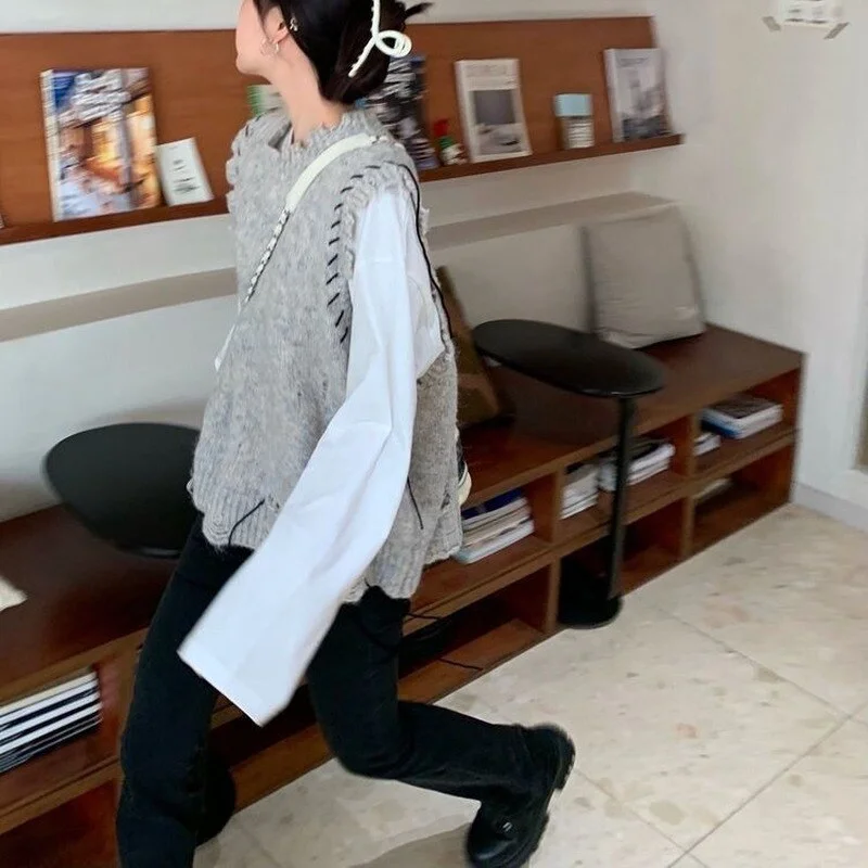 Sweater Vest Women Leisure Vintage Streetwear Asymmetrical Ribbon Design Fashion Ins Students All-match Outwear Korean Style New