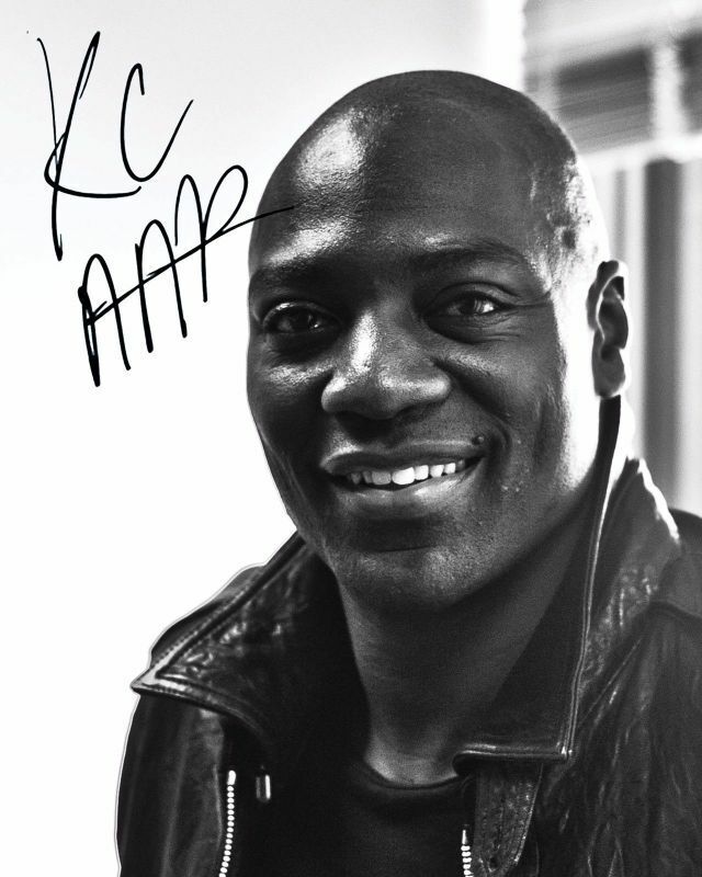 Adewale Akinnuovy Agbah Autograph Signed Photo Poster painting Print