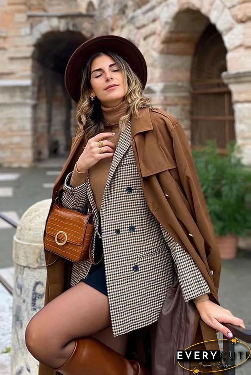 Chic Khaki Suit Blazer