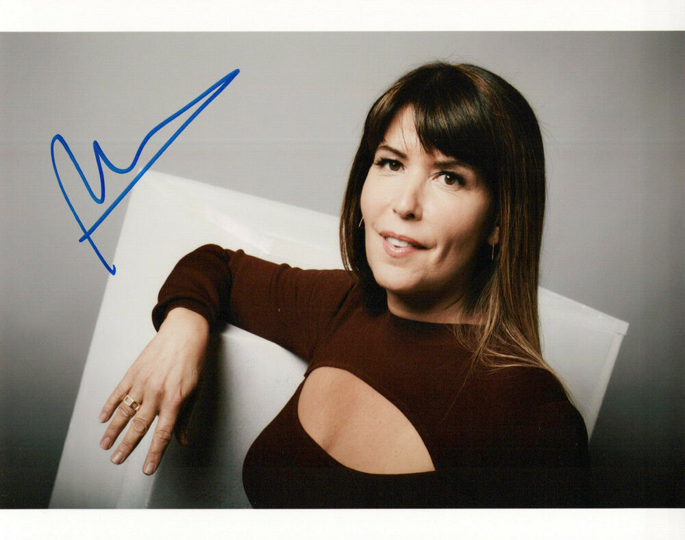 Patty Jenkins glamour shot autographed Photo Poster painting signed 8x10 #8 director