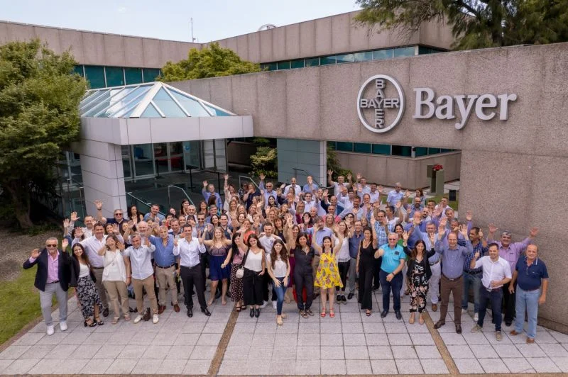 1741701761782334.jpg Bayer AG.jpg