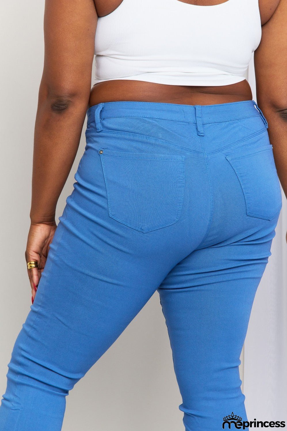 YMI Jeanswear Kate Hyper-Stretch Full Size Mid-Rise Skinny Jeans in Electric Blue