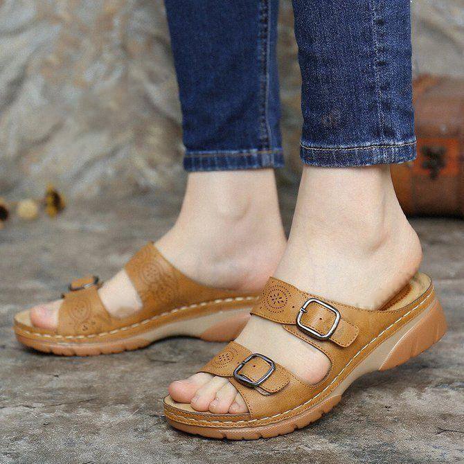 Woman Arizona Soft Footbed Oiled Nubuck Leather Comfy Sandals