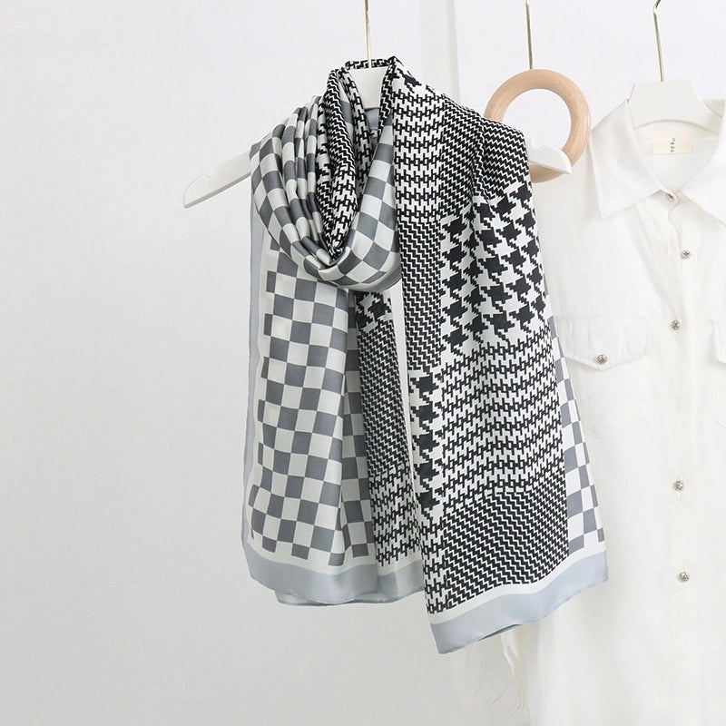 Women’s Fashion Letter Plaid Satin Printing Silk Scarves