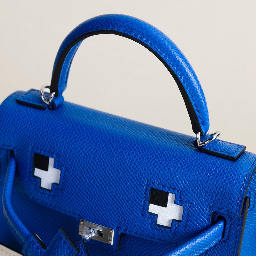 Kelly Doll Epsom 08 Bleu pale/76 Blue indigo  PHW