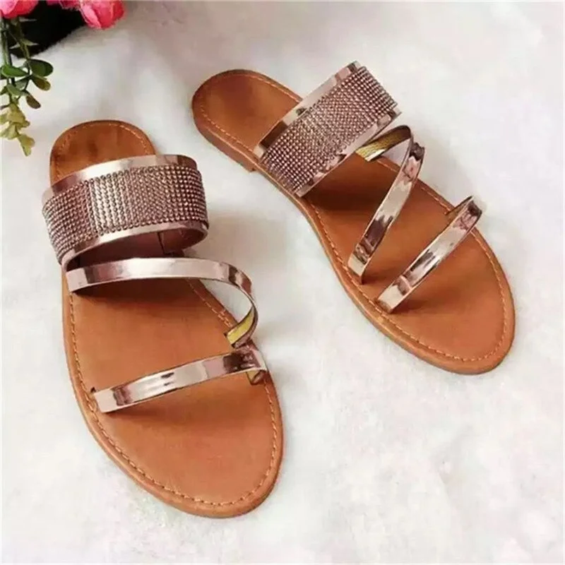 Qengg Summer New Women's Fashion Gold Silver Patent Leather Flat Heel Sandals Bling Rhinestone Narrow Band Beach Casual Slippers