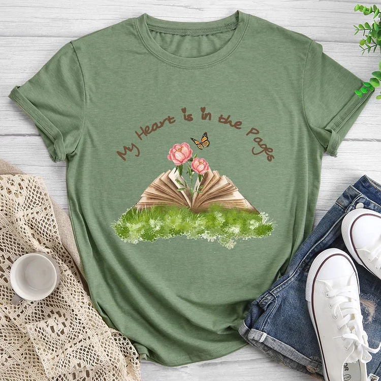 My Heart is in the Pages Round Neck T-shirt