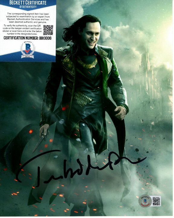 TOM HIDDLESTON signed 8x10 THE AVENGERS LOKI Photo Poster painting Beckett BAS