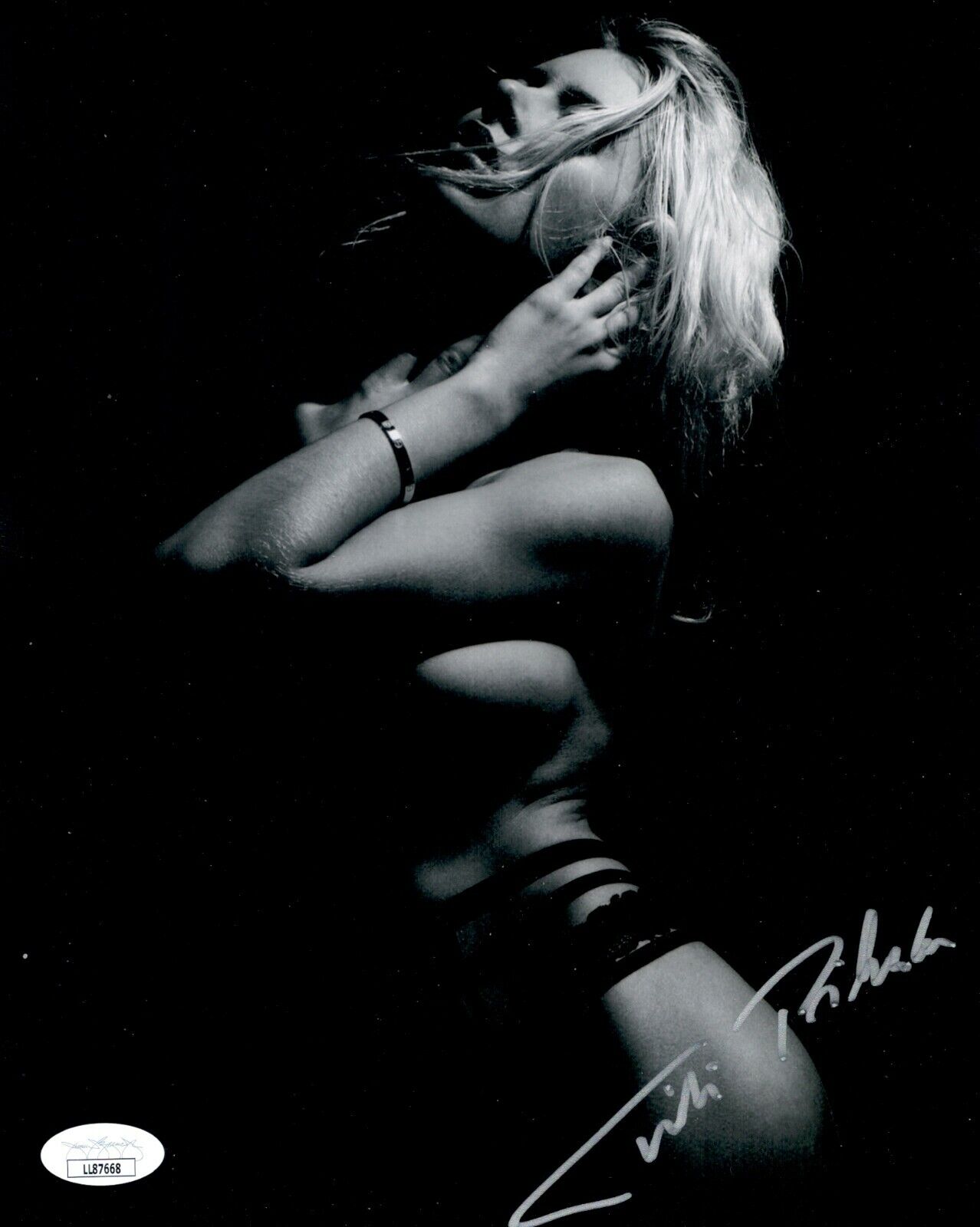 TITI PIKULA Hand Signed SEXY Model 8x10 Photo Poster painting IN PERSON Autograph JSA COA Cert