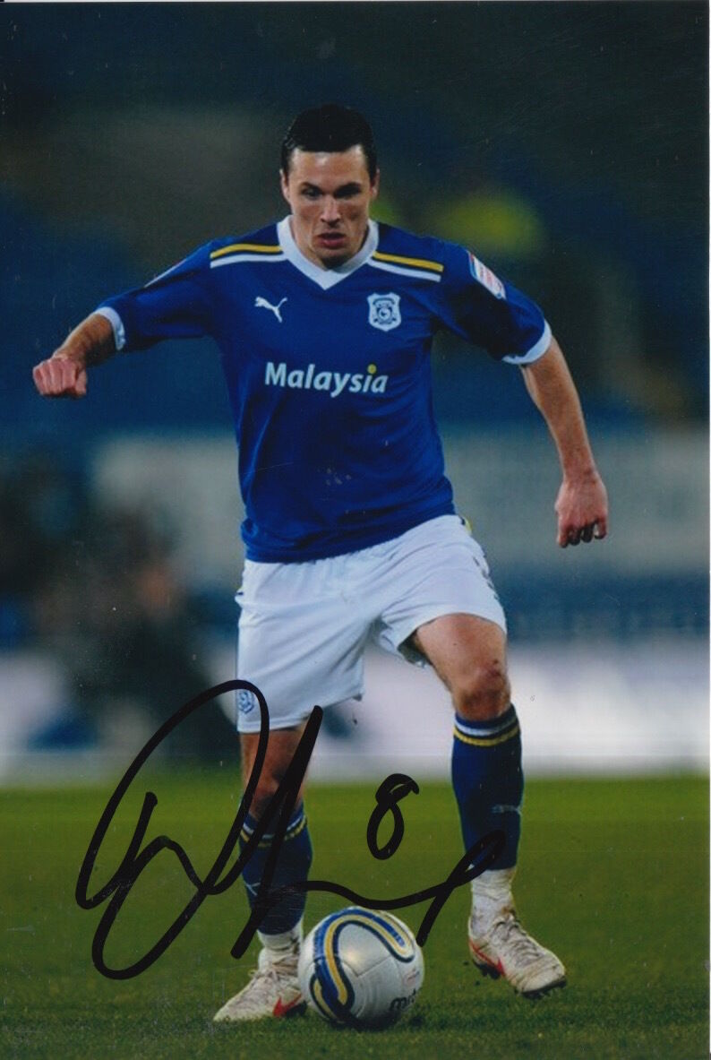 CARDIFF CITY HAND SIGNED DON COWIE 6X4 Photo Poster painting 1.