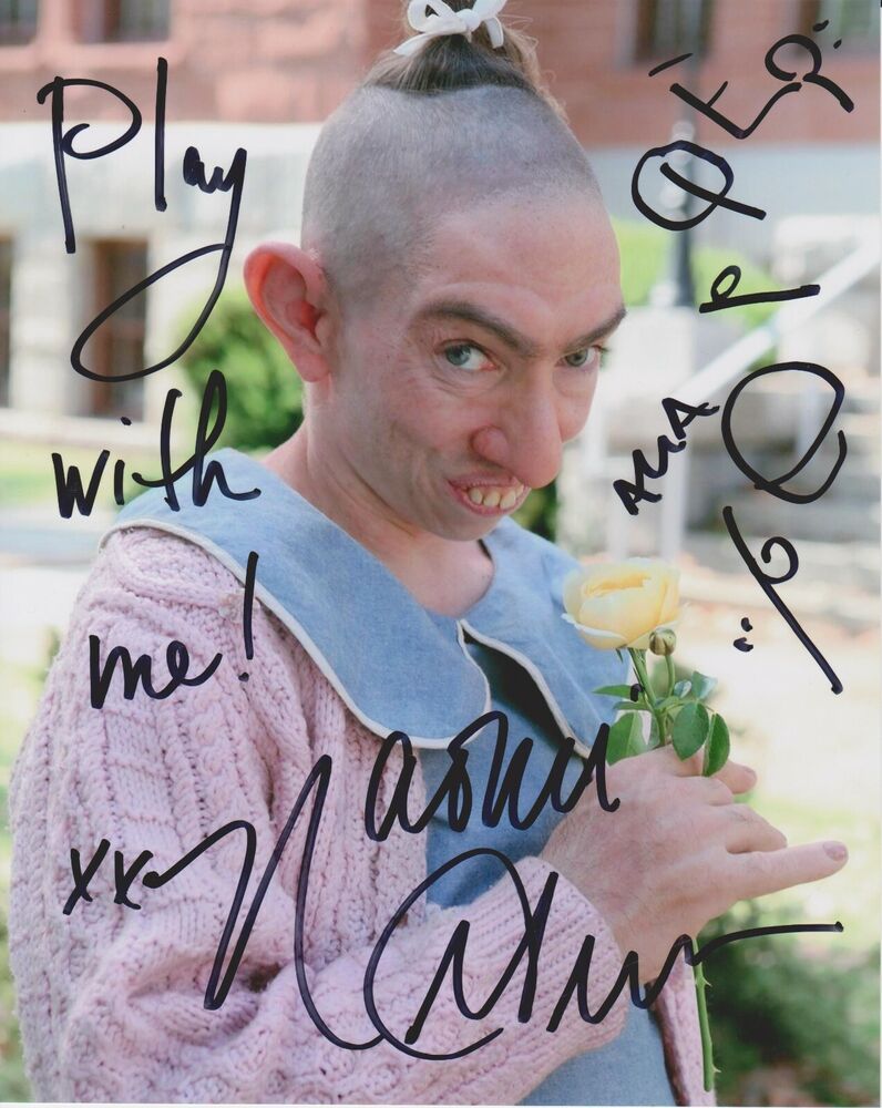 Naomi Grossman American Horror Story #3 Original Autographed 8X10 Photo Poster painting with