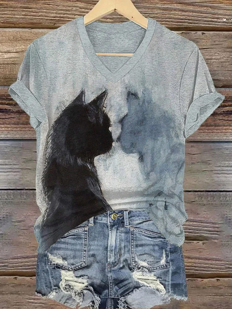 Halloween Black Cat Print V-neck T-shirt