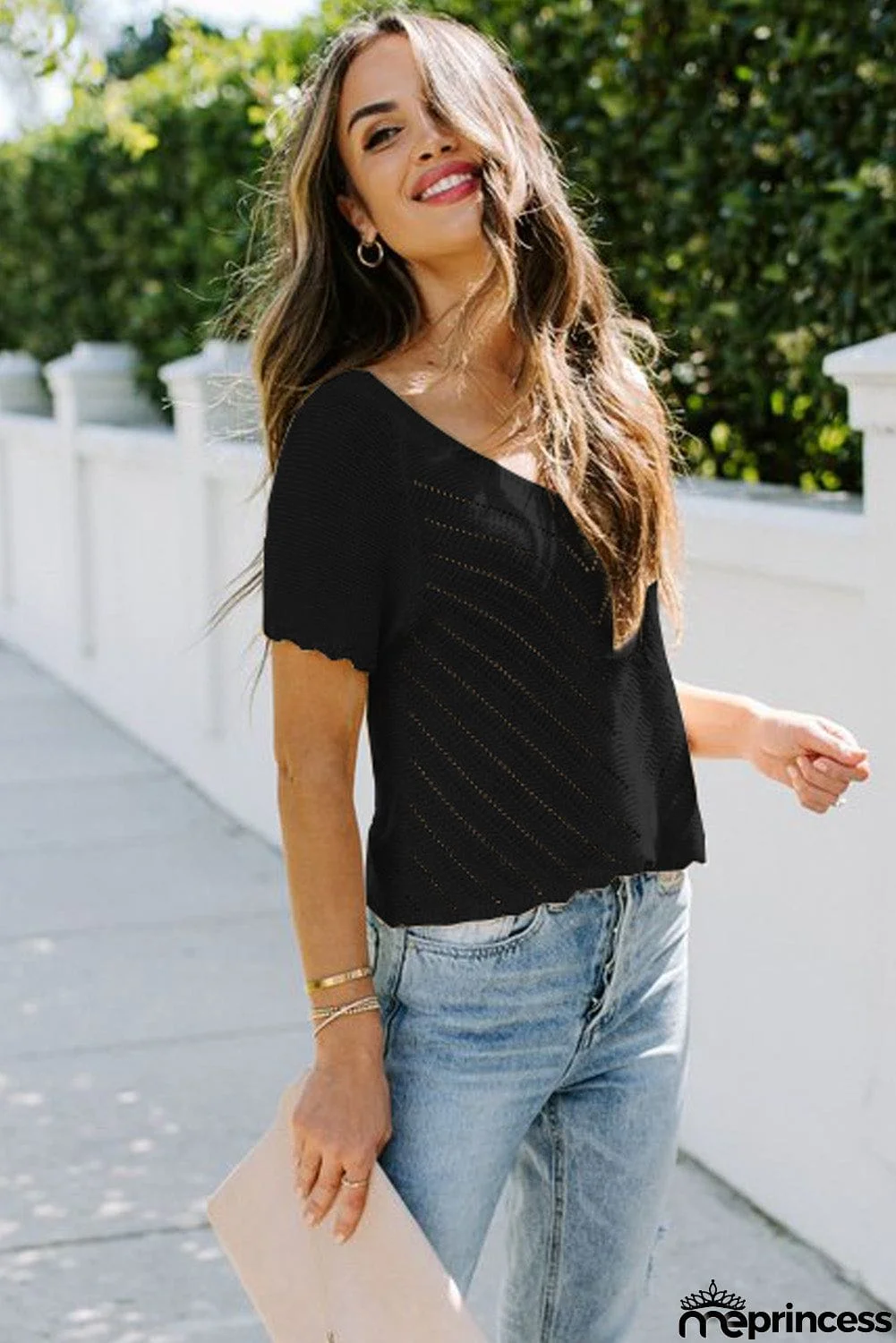 V Neck Eyelet Knitted Top with Scalloped Trims