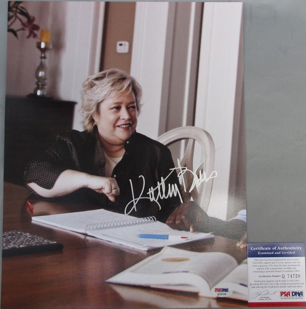 GOOD SHOW!! Kathy Bates Signed HARRY'S LAW 11x14 Photo Poster painting #3 PSA/DNA Oscar Winner