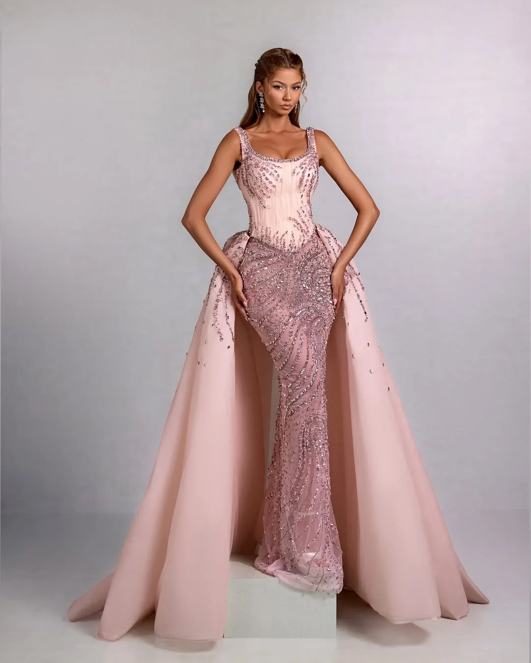 Shimmering Scoop Sleeveless Beadings Prom Dress With Detachable Train YK0198