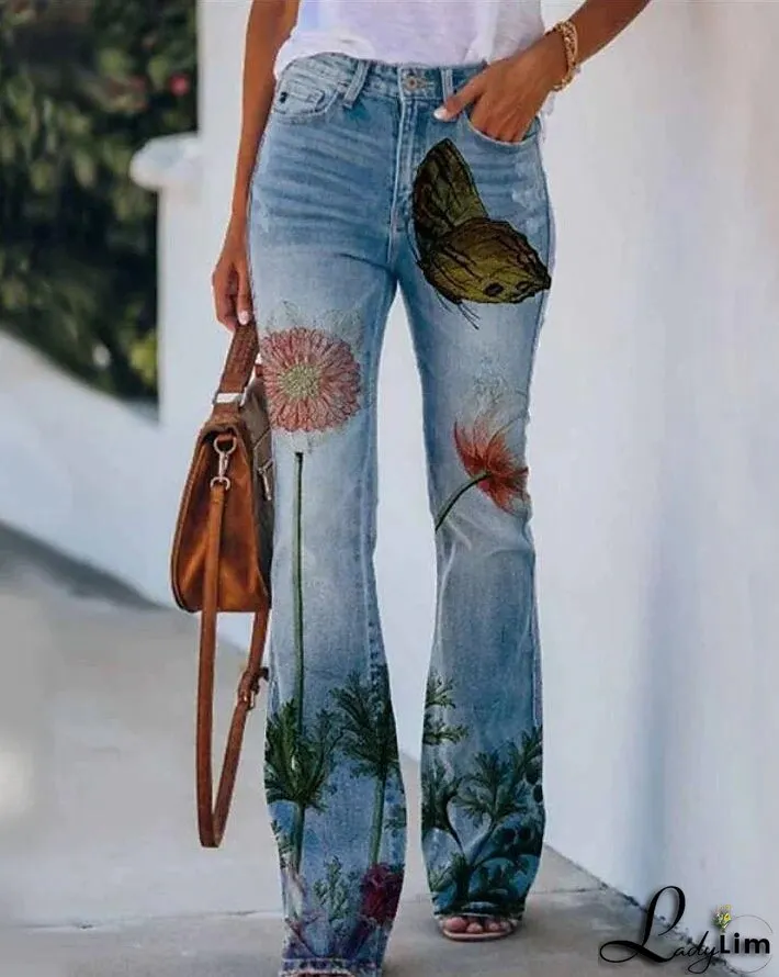 Stylish Women's High-Waisted Bootcut Flare Jeans with Side Pockets