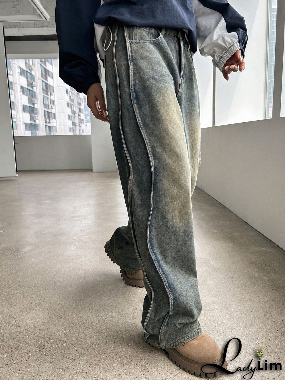 Seam Side Wide Leg Jeans