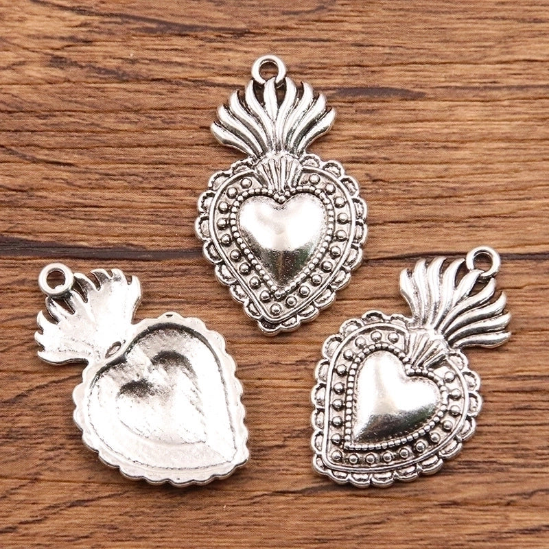 1 Piece Alloy Heart Shape Skull Pendant Jewelry Accessories