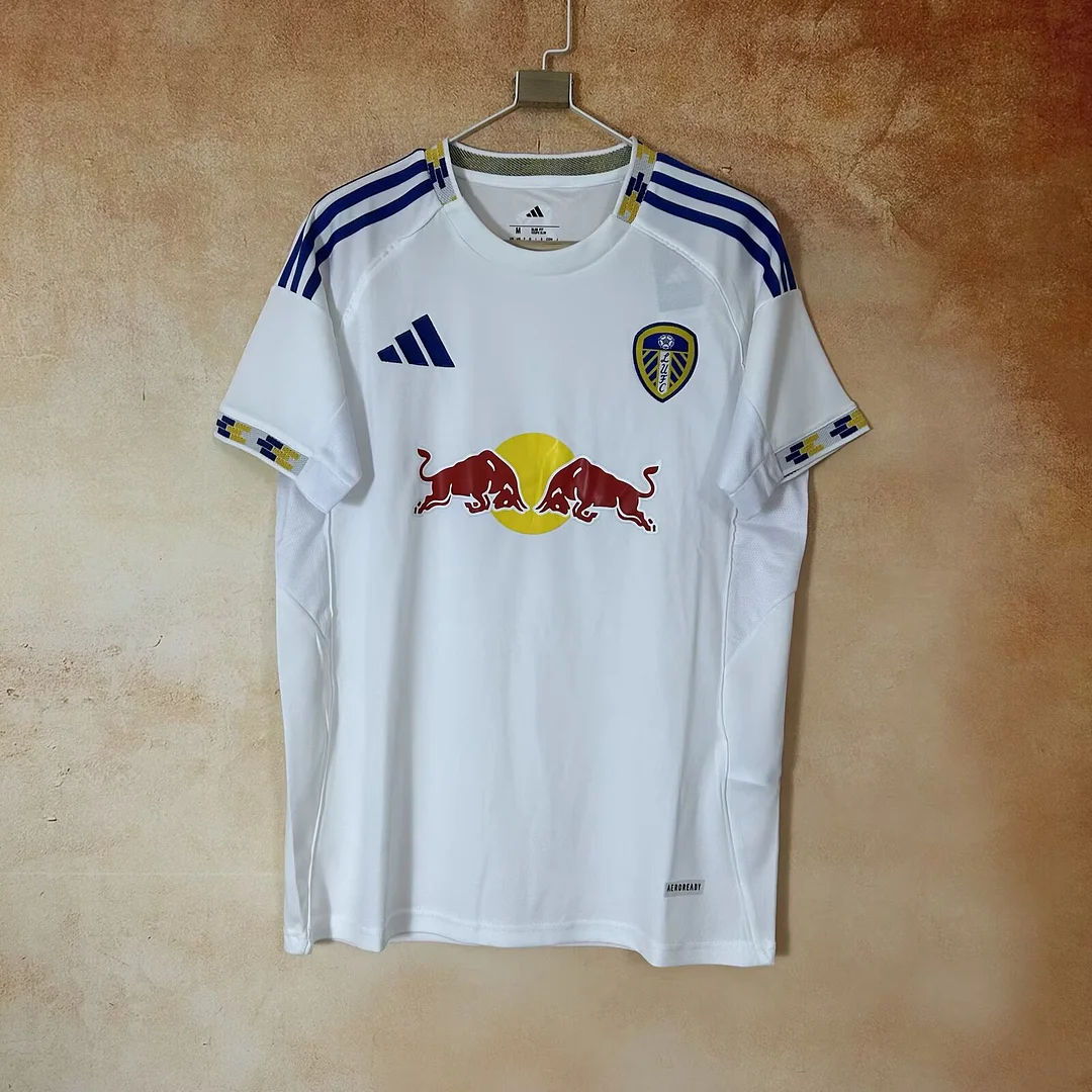 25/26 Leeds United Home Football Shirt Thai Quality
