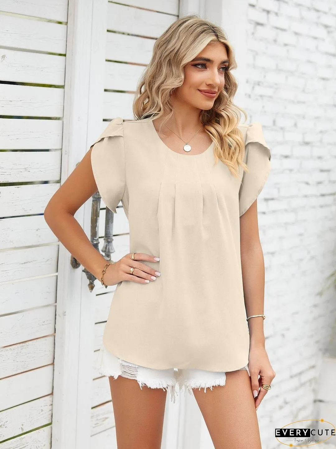 Loose-Fitting Short Sleeve Mock Neck Top