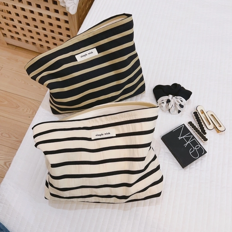 Women's Small All Seasons Canvas Stripe Basic Square Zipper Cosmetic Bag