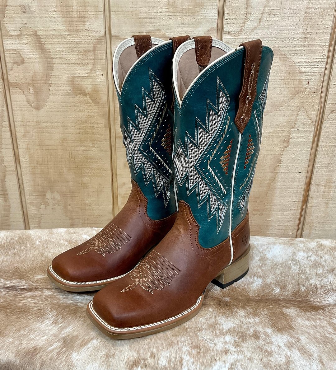 Ariat Women's Sienna VentTEK 360 Copper Cafe Square Toe Western Boots 10040379