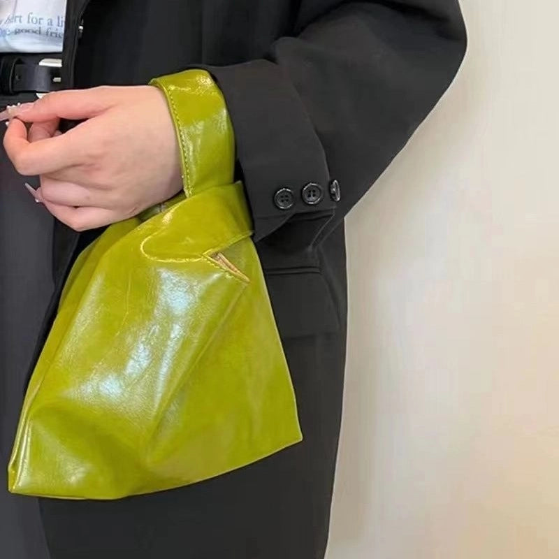 Women's Small Pu Leather Solid Color Vintage Style Classic Style Open Shopping Bags3