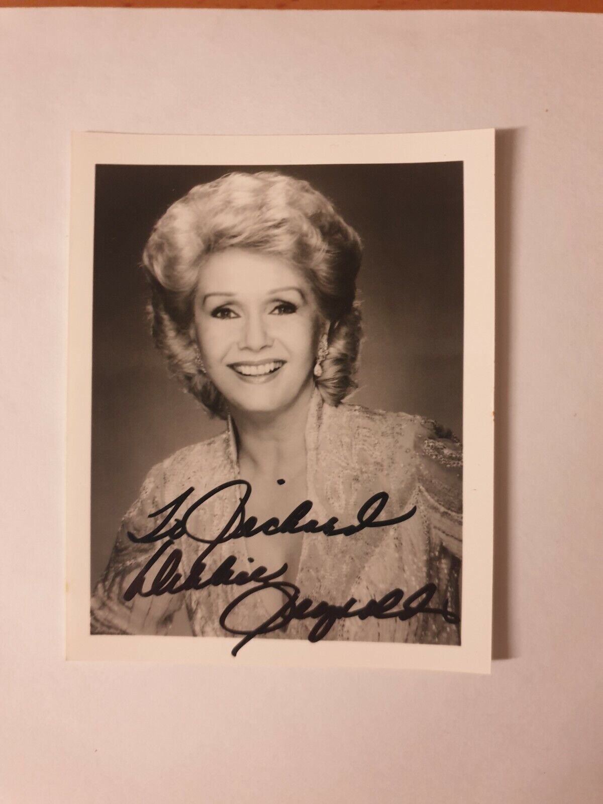 Actress Debbie Reynolds mother of Carrie Fisher hand Signed autographed Photo Poster painting