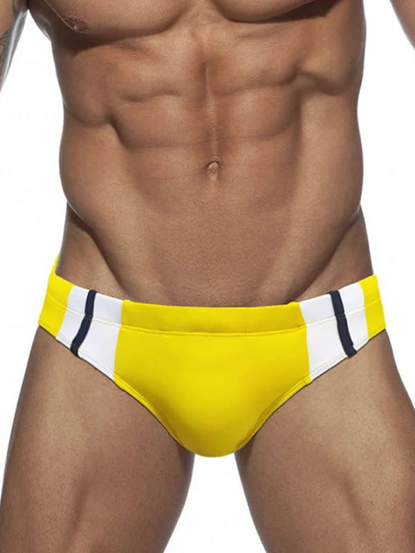 Simple Colorblocking Triangle Trunks