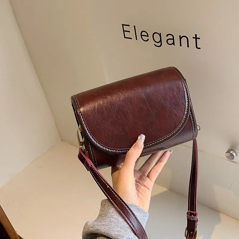 Retro Fashion Shoulder Bag Leather Crossbody Bag