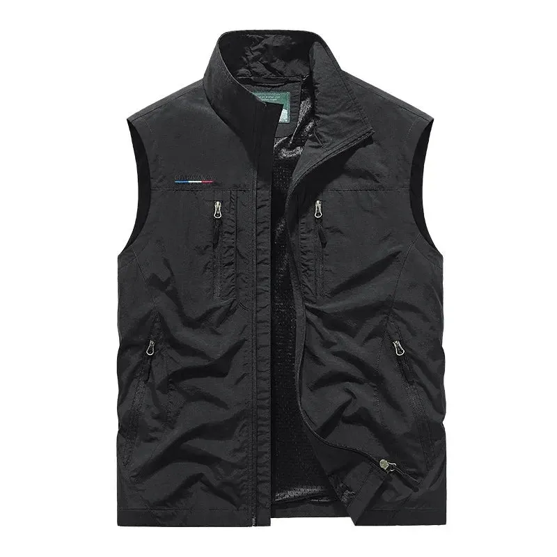 Men's Multi-Pocket Utility Gilet &ndash; Lightweight Nylon Vest &ndash; view 2