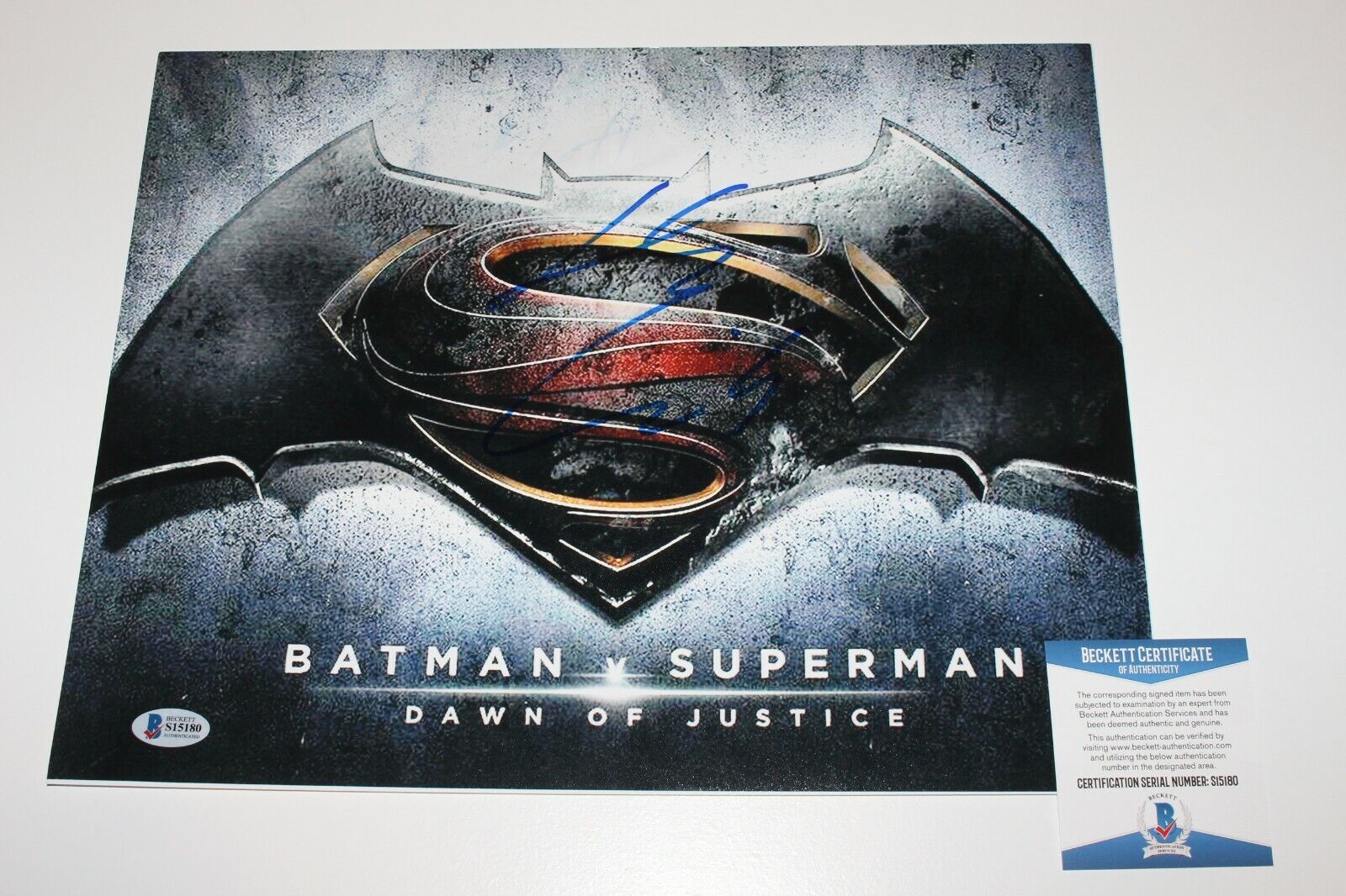 ACTOR HENRY CAVILL SIGNED BATMAN V SUPERMAN 11x14 MOVIE Photo Poster painting BECKETT COA PROOF