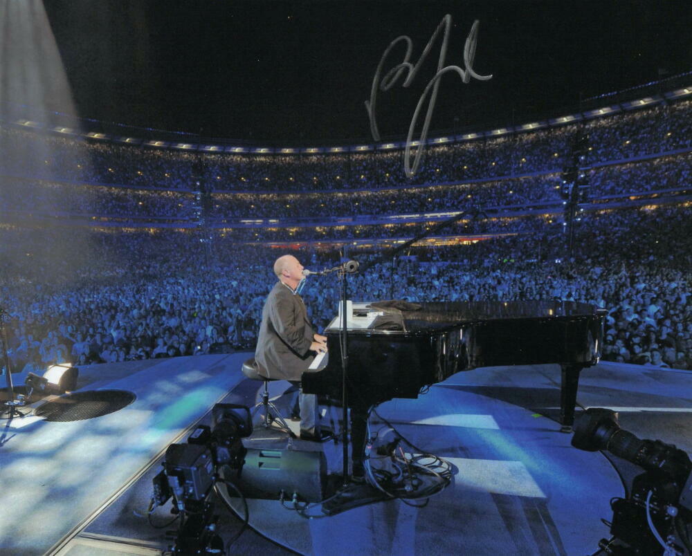 BILLY JOEL SIGNED AUTOGRAPH 8X10 Photo Poster painting - LEGENDARY PIANO MAN, GLASS HOUSES, RARE