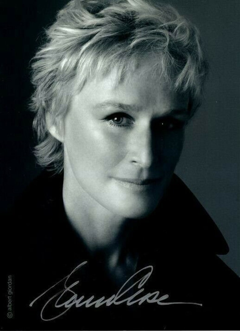 Glenn close signed autographed Photo Poster painting