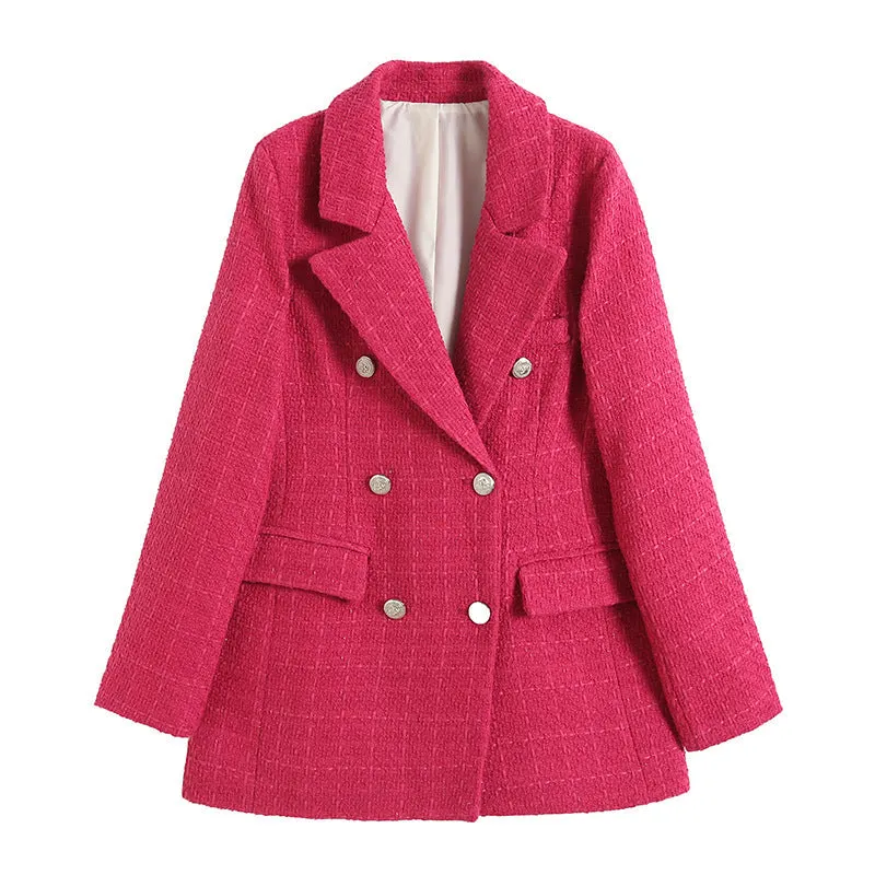 Elegant and Versatile winter garment